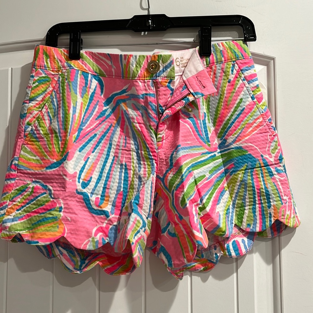 Lilly Pulitzer Scalloped Shorts